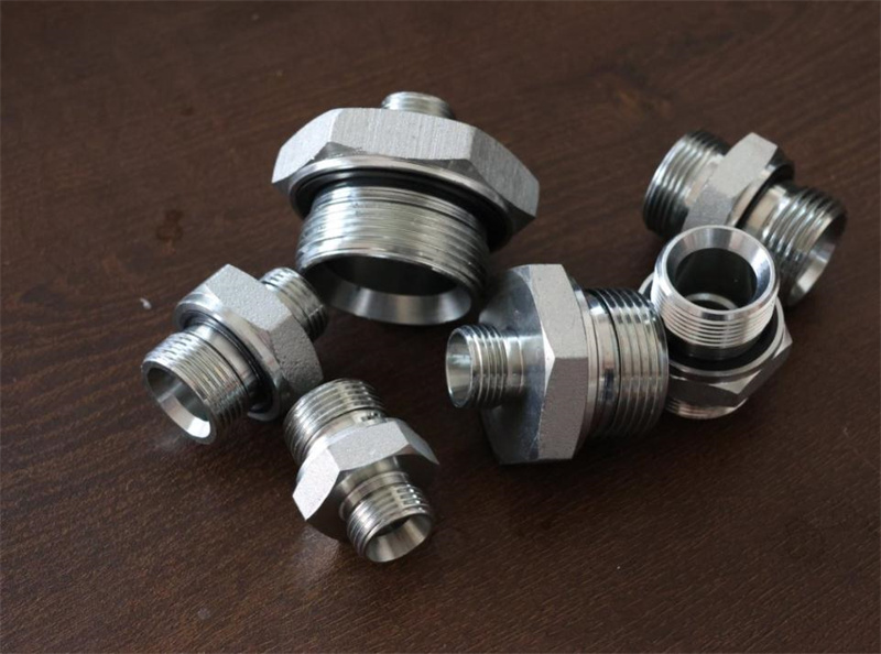 管理团队和人员